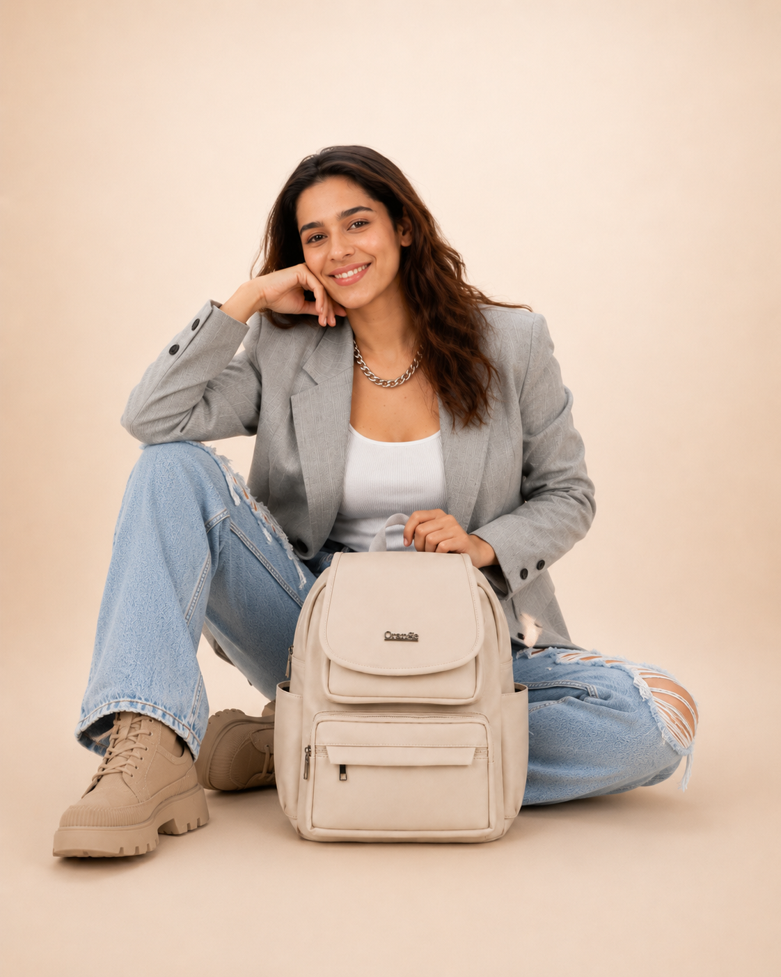 #Color_Beige