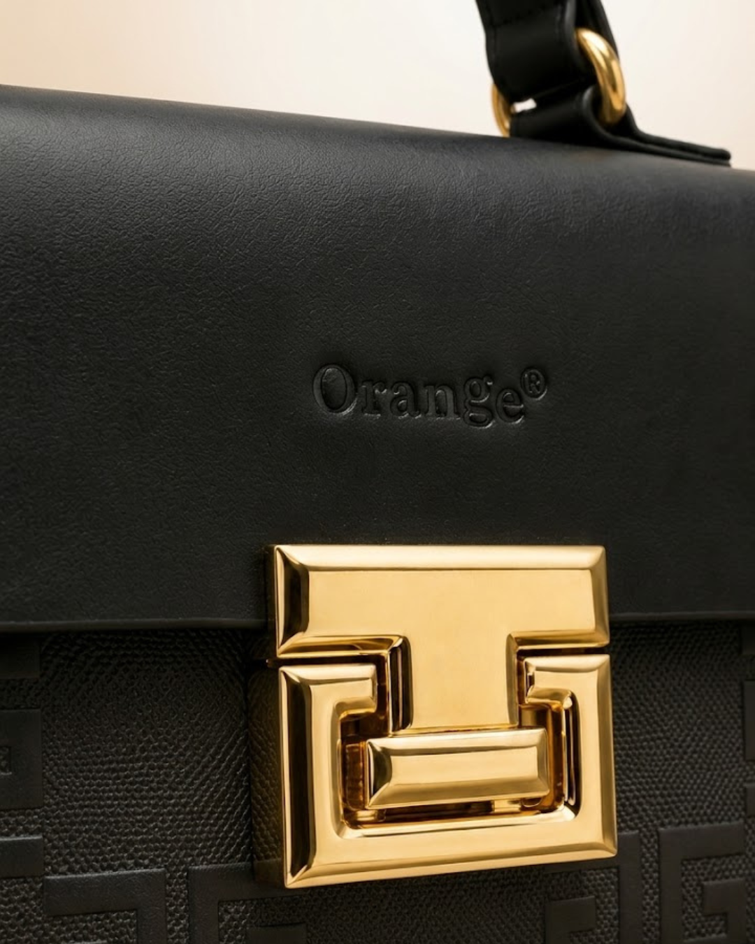 #Color_Black