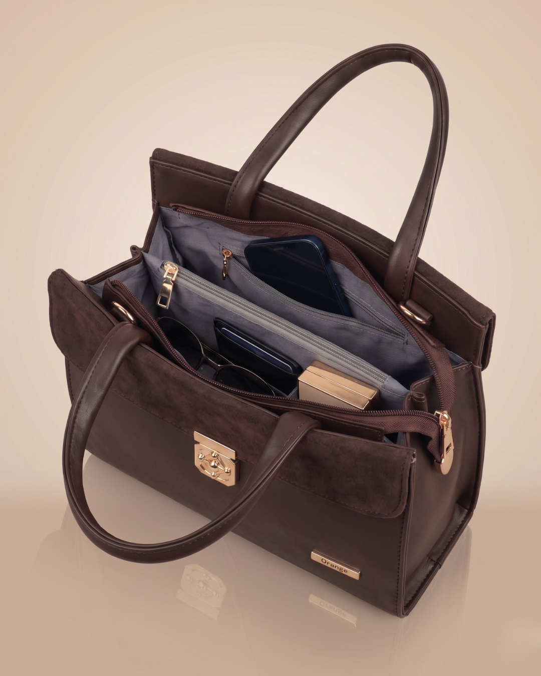 #Color_Brown
