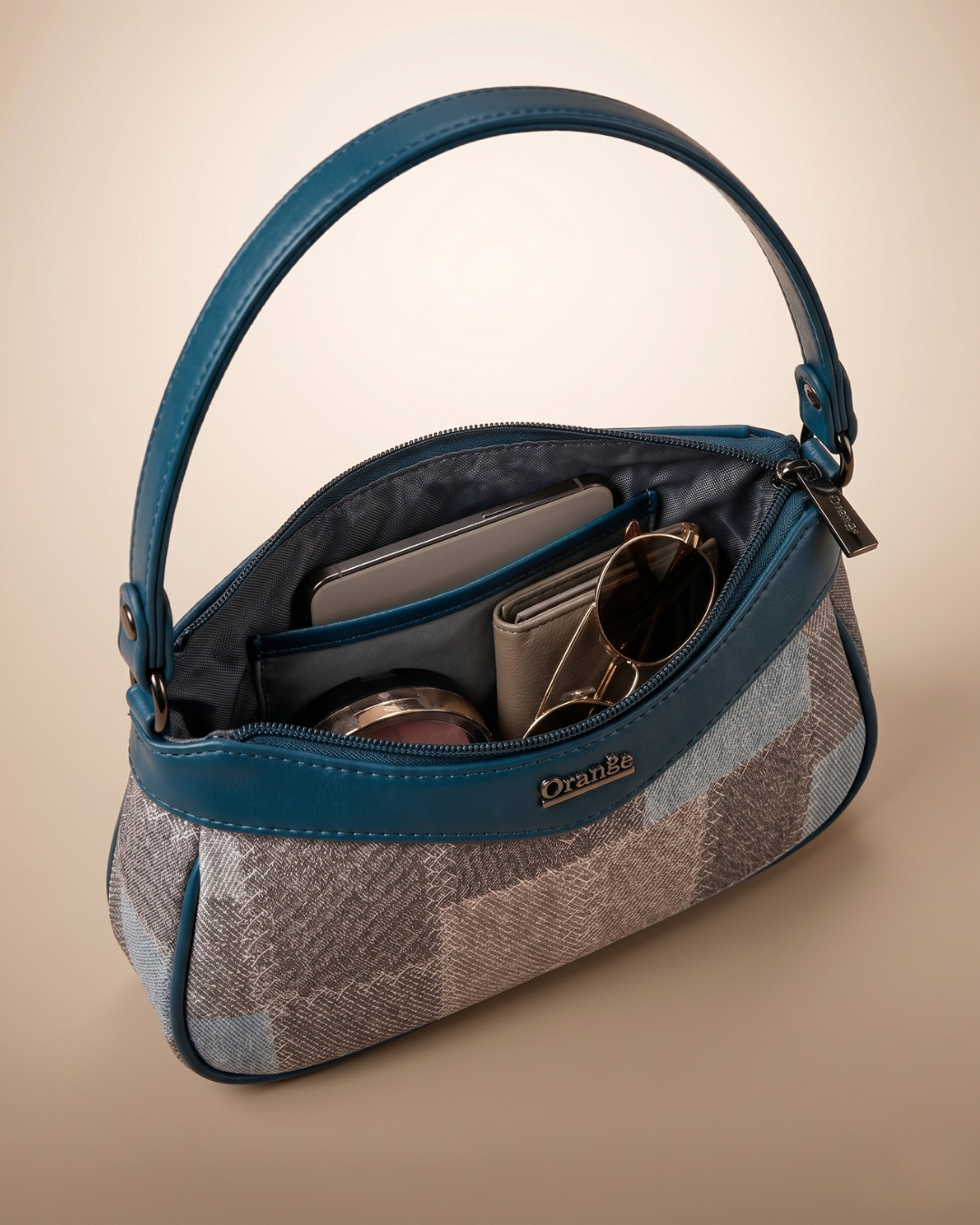 #Color_Tealblue