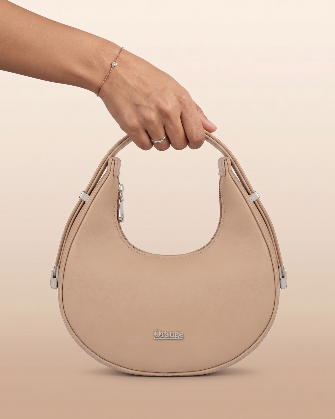 #Color_Beige