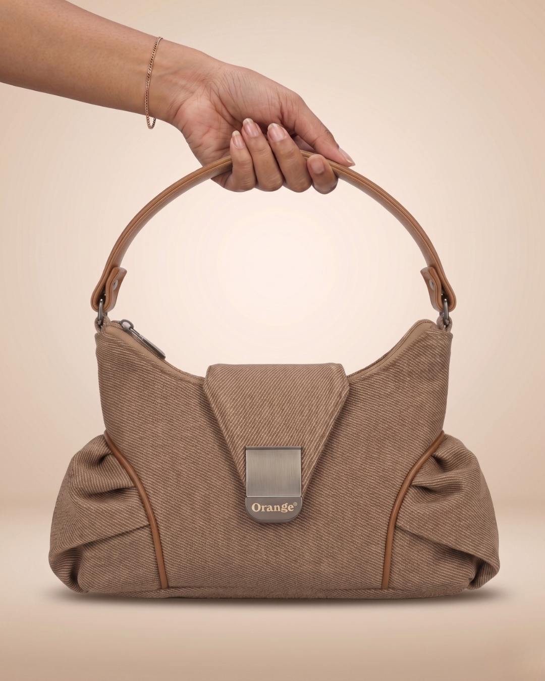 #Color_Brown