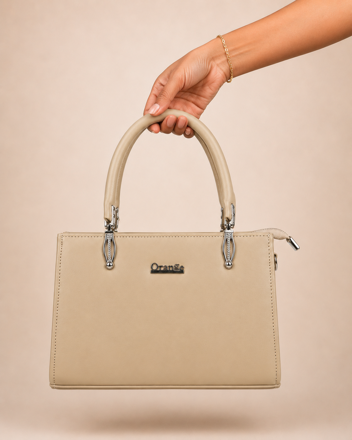 #Color_Beige