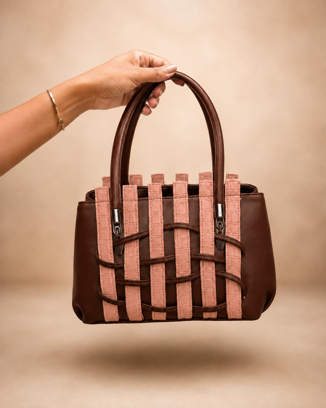 #color_dark brown