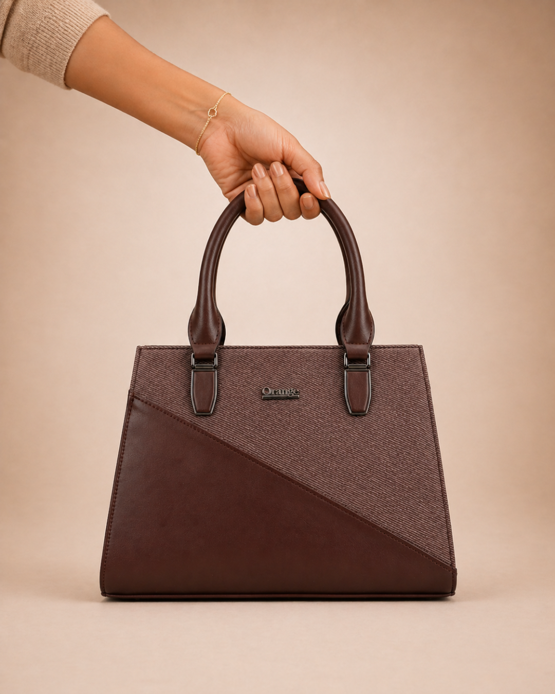 #Color_Brown