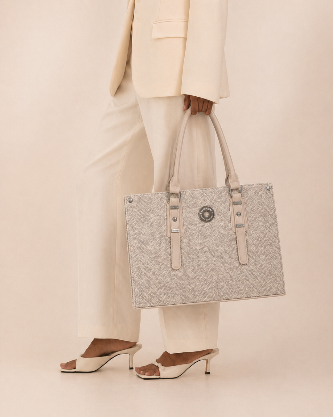 #Color_Beige